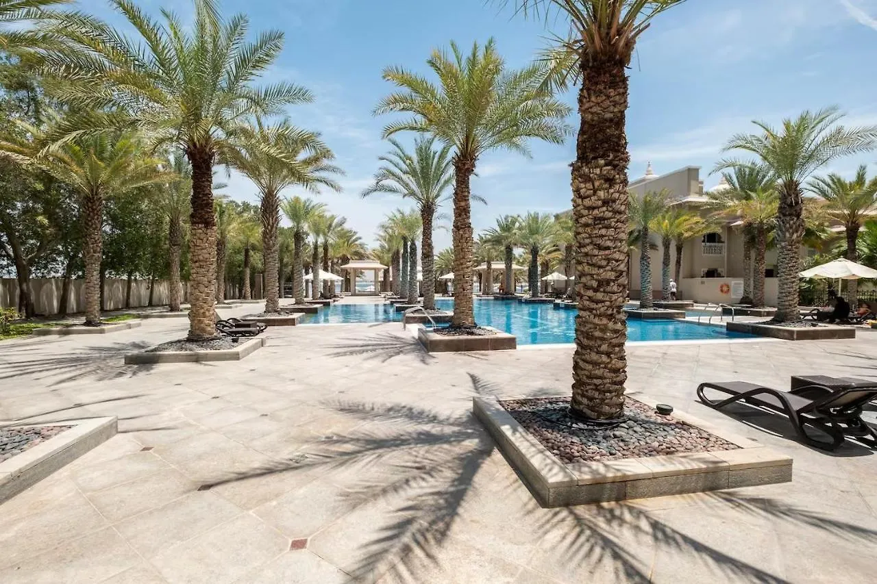 Spacious 2-Bedroom Beachfront Apartment With Pool Dubai 0*,  United Arab Emirates
